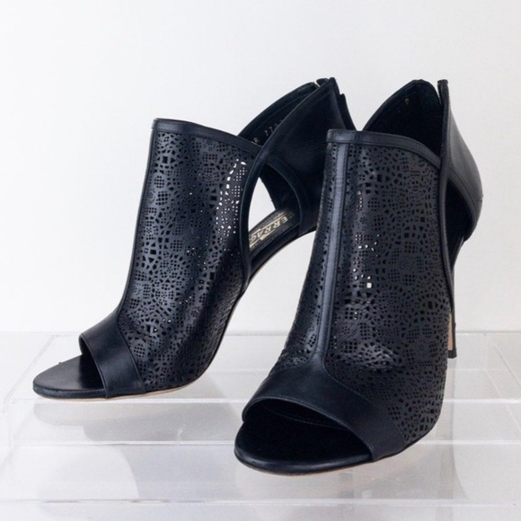 NWT Ferragamo Gayle Black Heeled Boots size 8.5